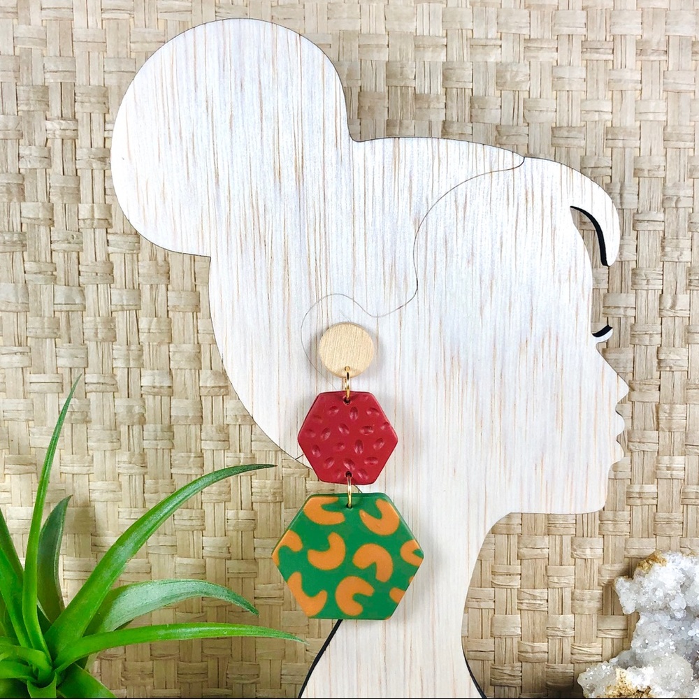 “Who Loves Macaroni?” Handmade Dangle Earrings